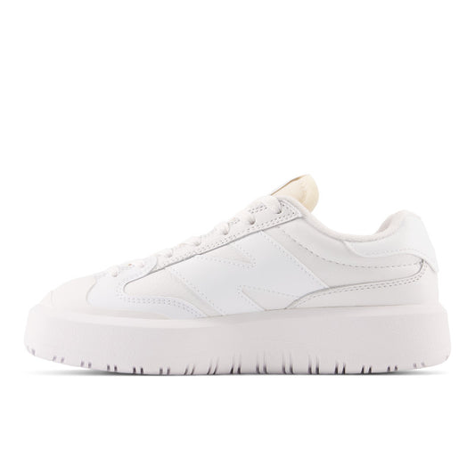 New Balance Unisex CT 302 White Sneakers(CT302LA)