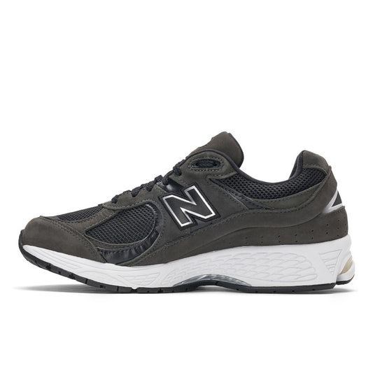 New Balance Men 2002 Raven Sneakers(ML2002RB)