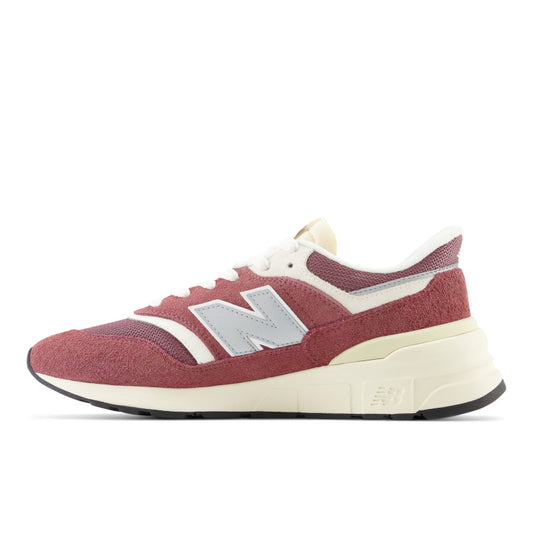 New Balance Unisex 997R Red Sneaker